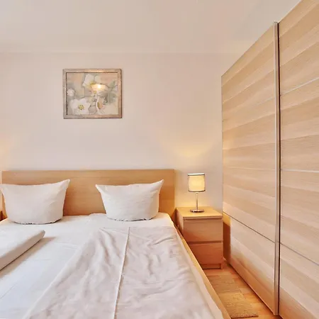 Gorch-fock-park Haus 57 Gorch-fock-park 57 14 טימנדורפר שטרנד